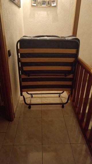 Cama Plegable Metálica y Tela