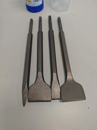 Juego 4 cinceles martillo picador(88)