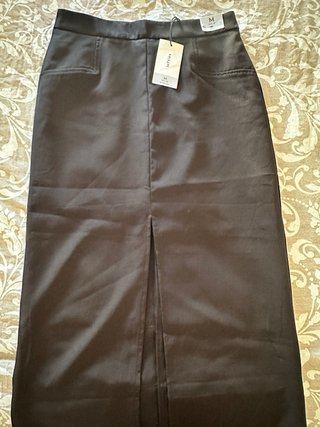 Falda negra Lefties con abertura Talla M
