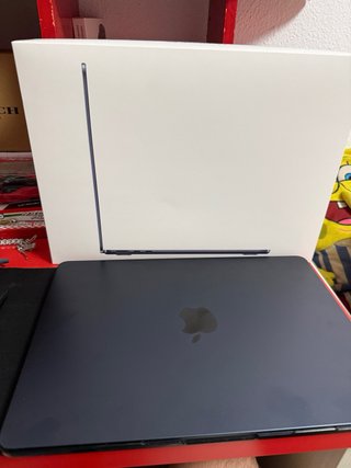 MacBook Air M4 13,6” 16 GB RAM 256 GB SSD