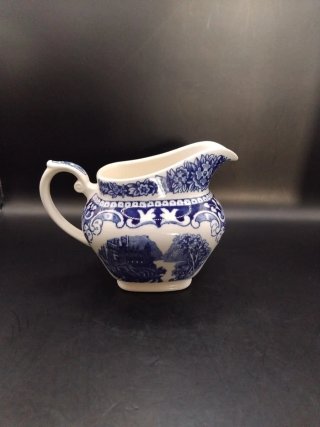 🇬🇧 Lechera porcelana inglesa años 50