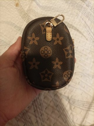 Monedero pequeño con estampado