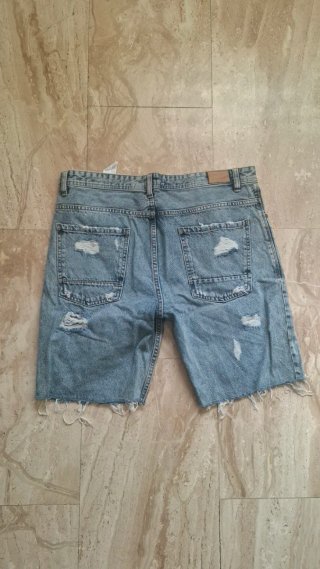 Bermudas vaqueras Pull&Bear rotas