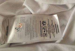 CAMISETA GUESS JEANS BLANCA TALLA S SLIM FIT NUEVA