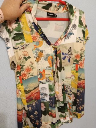 Camiseta Desigual Estampada Talla XXL