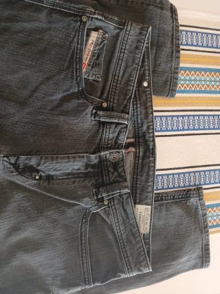 Pantalón Diesel Thanaz 32x32
