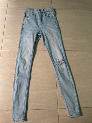 Pantalón vaquero skinny Stradivarius