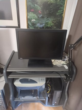 Mueble para ordenador con ruedas bandeja teclado