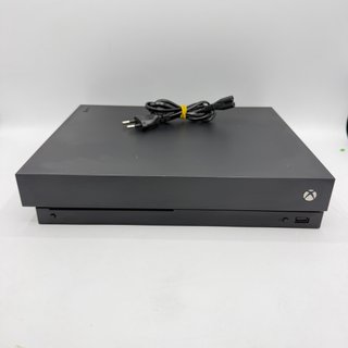 Xbox One X 1TB Console Nera