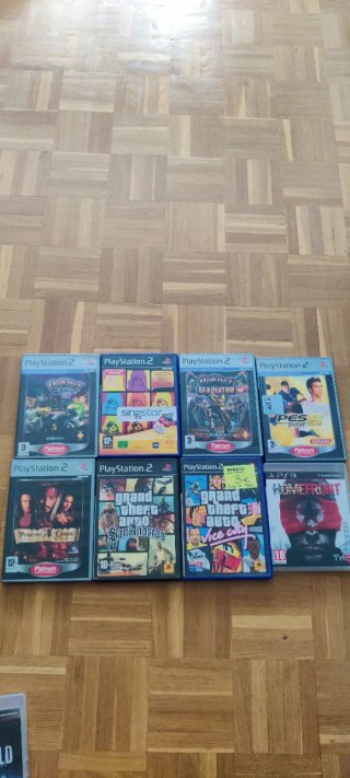 Vendo Lote 21 videojuegos PS2, PS3, PC, PSP y N-Ga