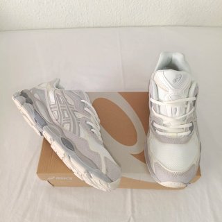 Zapatillas Asics Gel-NYC Blancas y Grises