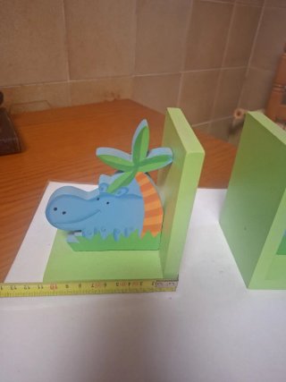Sujetalibros infantiles hipopótamo