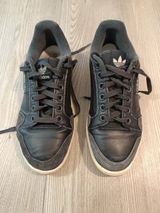 Adidas Bambas Negras y Grises