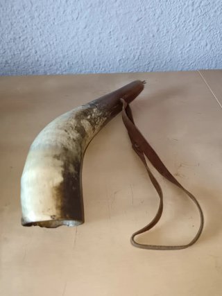 Cuerno de Caza Antiguo