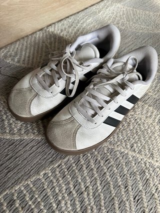 Zapatillas adidas blancas y negras talla 36