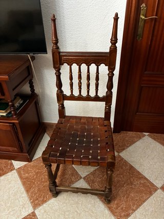 Silla madera rústica cuero trenzado