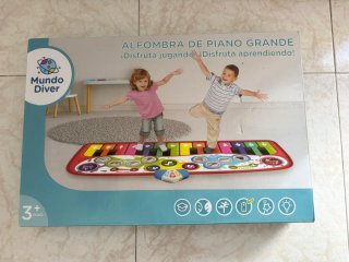 Alfombra de Piano Grande Mundo Diver