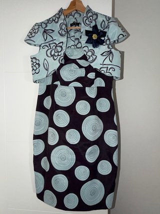 Vestido con Estampado Geométrico