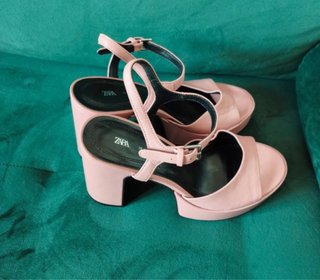 Tacones Zara Rosa Talla 38