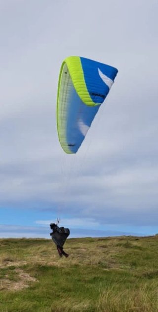 Vela Parapente Axis Vega 6 (75-95 kg)