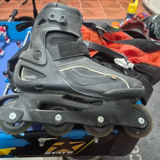 Patines en línea negros