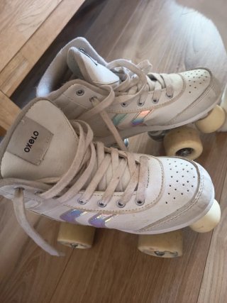 Patines Oxelo 4 talla 34 Ruedas Blancos