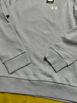 Sudadera Under Armour Azul Talla L.