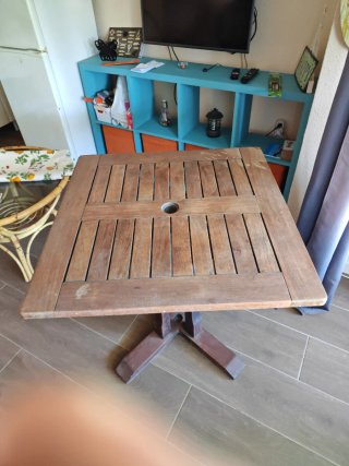 Mesa de Exterior de Madera