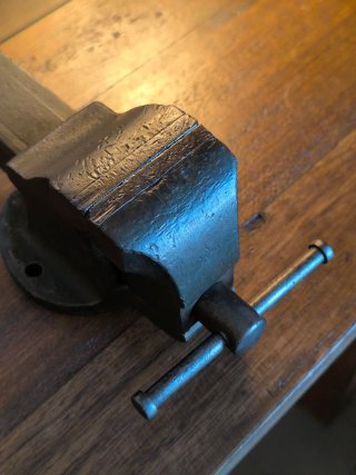 Antiguo tornillo de banco inglés Principios s.XX