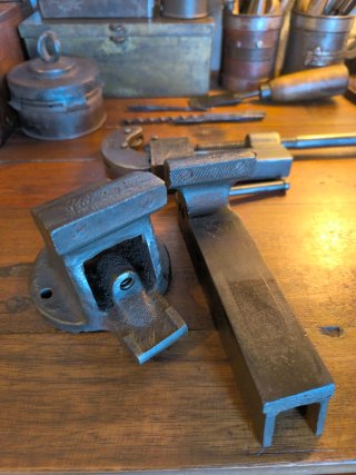 Antiguo tornillo de banco inglés Principios s.XX