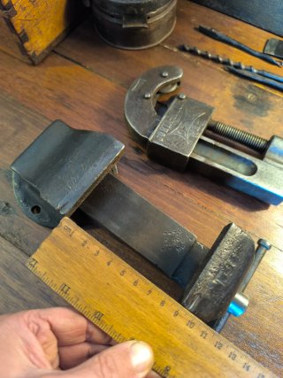 Antiguo tornillo de banco inglés Principios s.XX