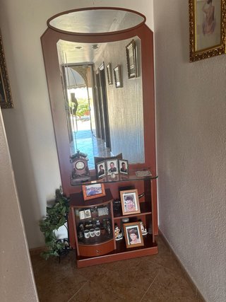 Mueble recibidor con espejo