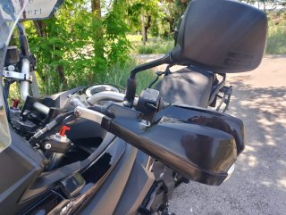 Suzuki V-Strom 650 DL 2021 Negra