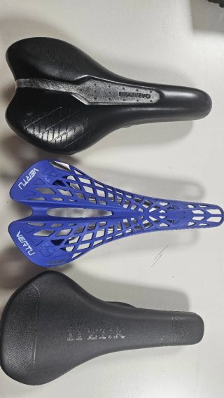 Lote 3 Sillines Bicicleta: Vertu, Fizik, Ergofit