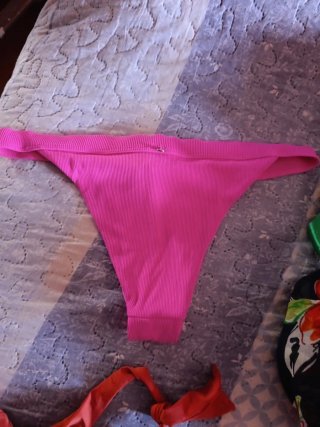 Braguita bikini rosa talla 36