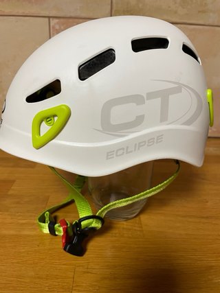 Casco de escalada CT nuevo