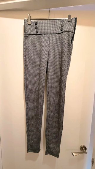 Pantalón elástico de cuadros