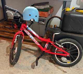 Bicicleta infantil roja BIOCYCLE 16” 4 a 6 años
