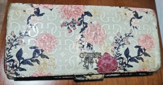 Cartera Guess Estampado Floral