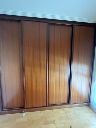 Puertas correderas de armario