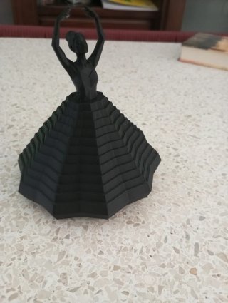 Figura Bailarina Impresa en 3D