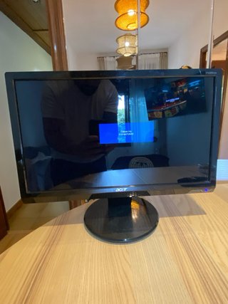 Monitor Dell e Acer