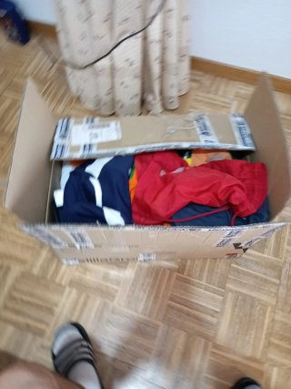 LOTE GIGANTE ROPA