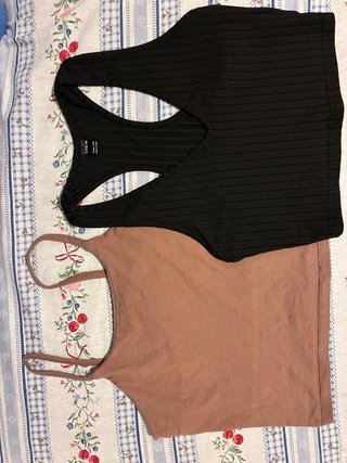 Conjunto 2 Tops SHEIN Negro y Marrón Talla XS