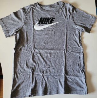 Camiseta Nike Gris infantil