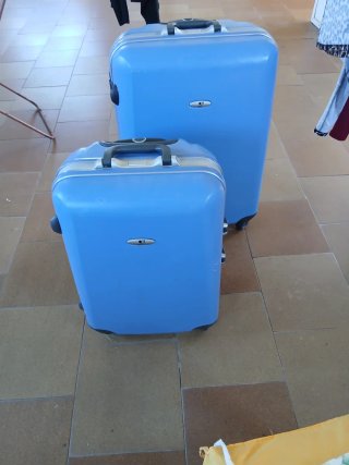 Juego 2 maletas rígidas azules