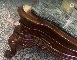 mesa auxiliar clásica de estilo Luis XV