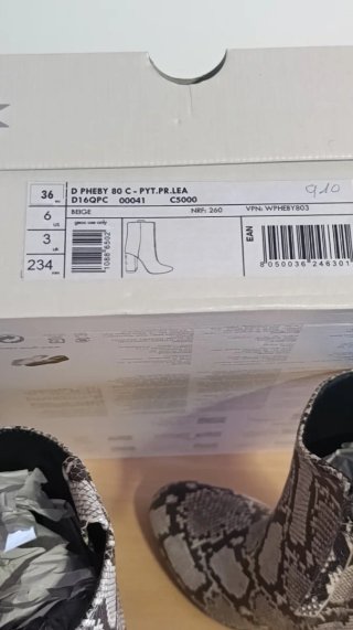 Botas Geox tacón mujer estampado serpiente T.36