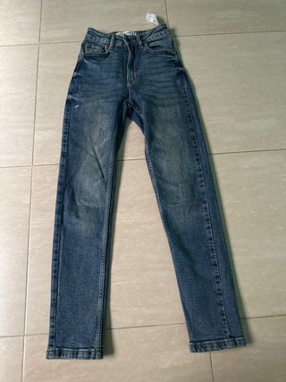 Pantalones vaqueros Stradivarius azules