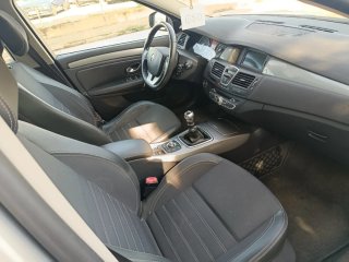 Renault Laguna 2012